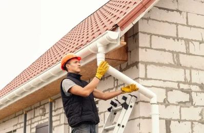 Pose et remplacement de gouttières à Cossesseville